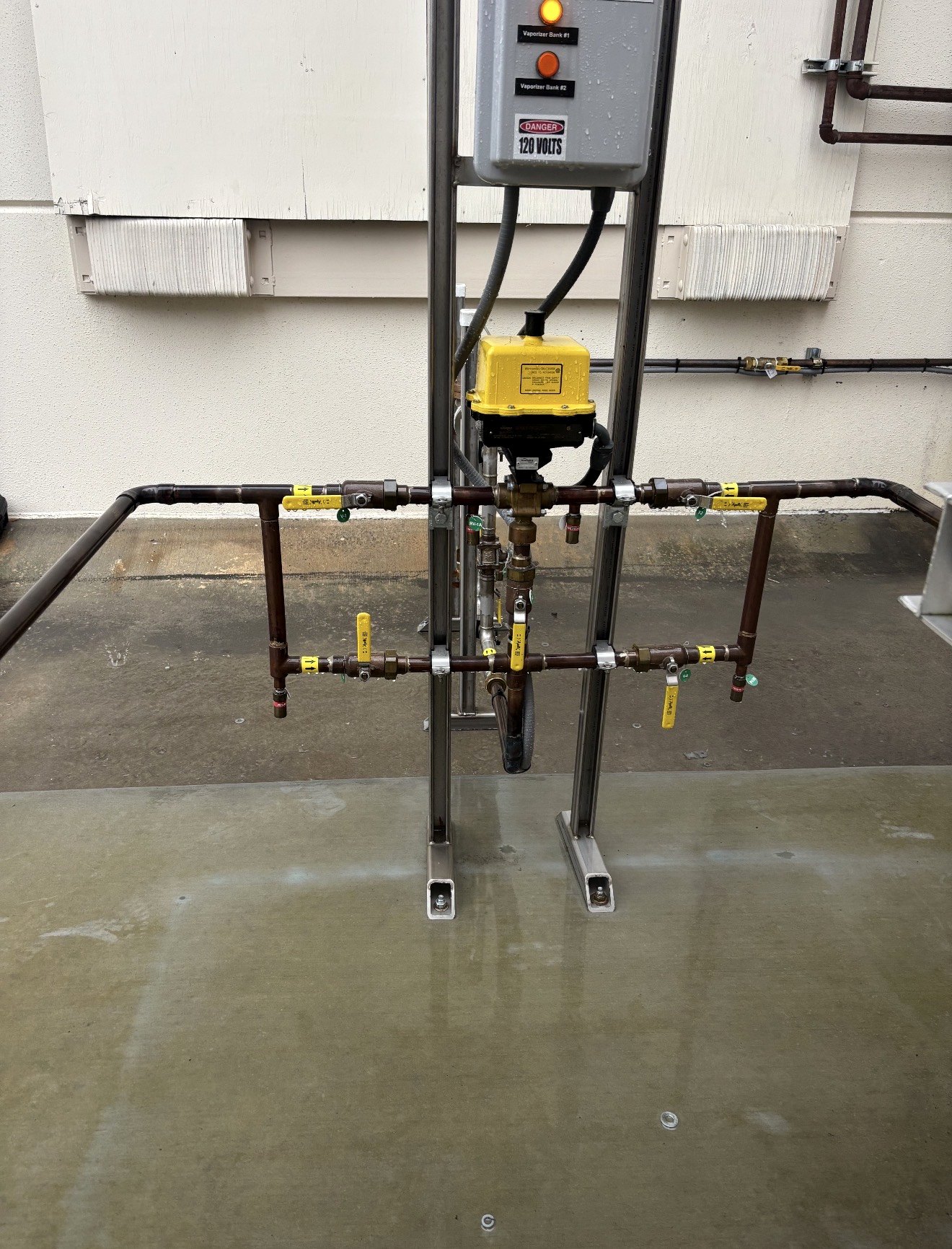 Stainless cryogenic process piping and control valve installation